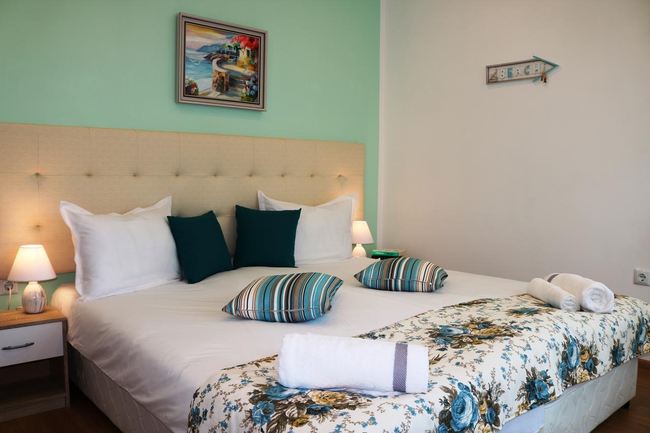 Sea Port Celebrity Apartment - Lets4Holiday Varna Luaran gambar